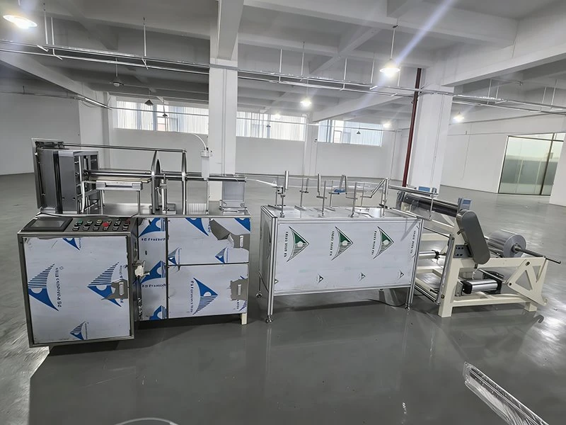 Şeffaf Plastik Silindirik Makine